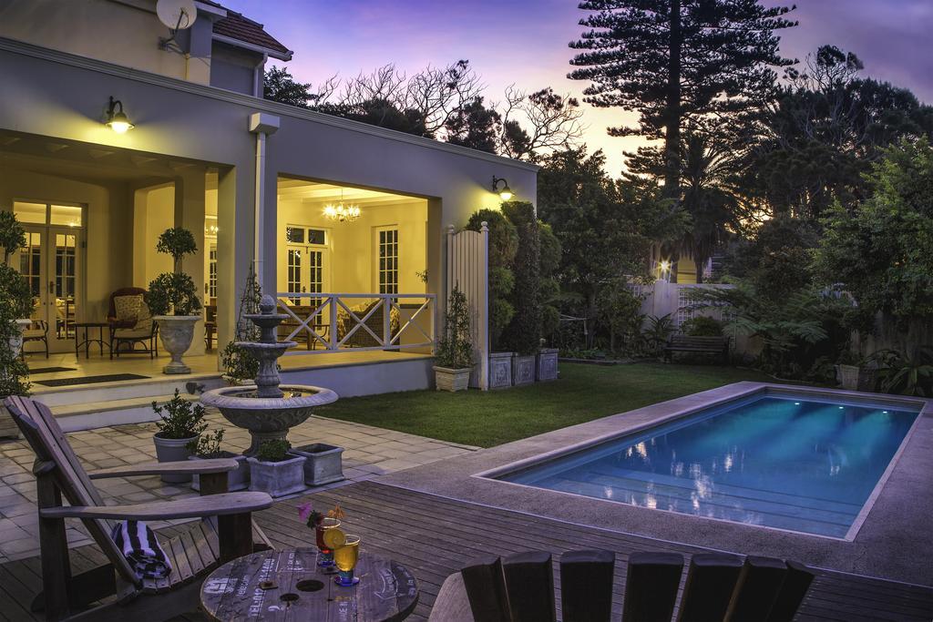 Bright On 5Th Guest House Port Elizabeth Exterior foto